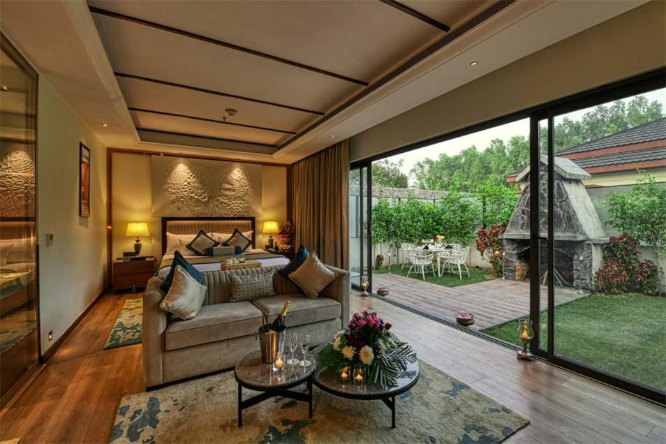 The Cabbana Resort & Spa Phagwāra Esterno foto
